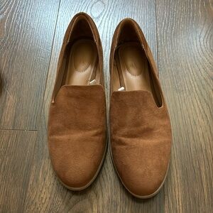 Suede brown loafers